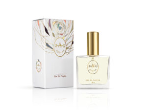 Colorful_Women_Perfume_50ml_clean.jpg